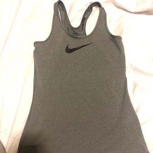 BUNDLE Nike Athletic tops